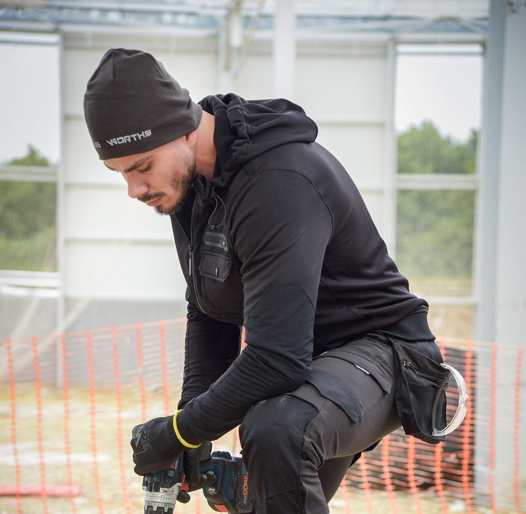 Le layering professionnel : comment s’habiller en 3 couches pour travailler dehors